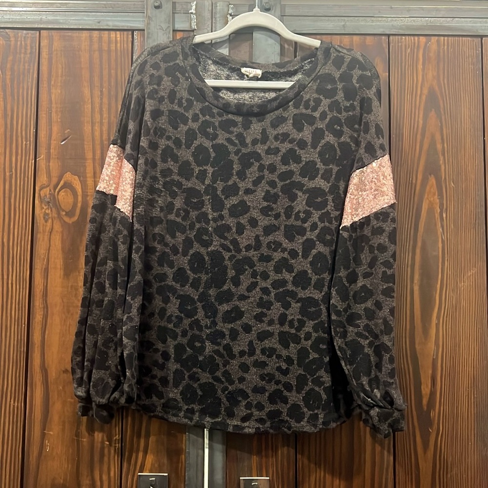 Thin leopard print sweater with rose gold glitter bell sleeves size L
